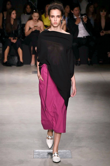 Fotoservizio/SS 2018/WOMEN/UJOH/DP2/5