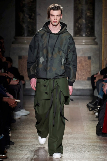 Fotoservizio/FW 2018-2019/MEN/LES HOMMES/DP2/0