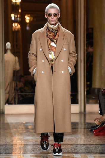 Fotoservizio/FW 2018-2019/MEN/VERSACE/DP2/0