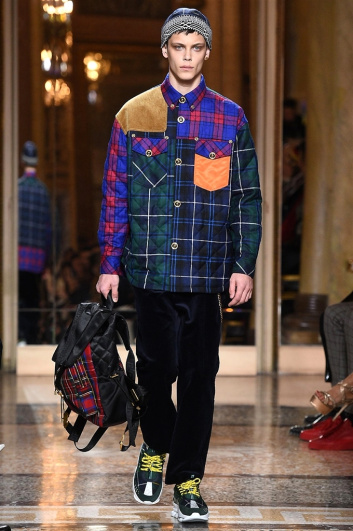Fotoservizio/FW 2018-2019/MEN/VERSACE/DP2/9