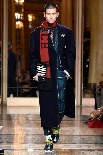 Fotoservizio/FW 2018-2019/MEN/VERSACE/DP2/2