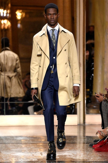 Fotoservizio/FW 2018-2019/MEN/VERSACE/DP2/8