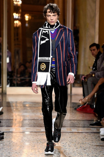 Fotoservizio/FW 2018-2019/MEN/VERSACE/DP2/5