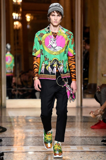 Fotoservizio/FW 2018-2019/MEN/VERSACE/DP2/3
