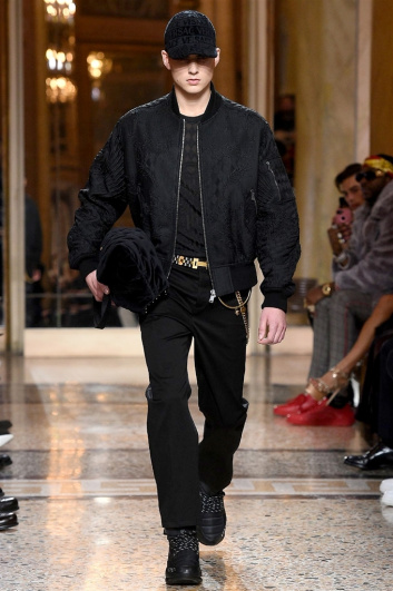 Fotoservizio/FW 2018-2019/MEN/VERSACE/DP2/8
