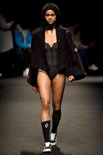 Fotoservizio/FW 2018-2019/MEN/MARCELO BURLON COUNTY OF MILAN/DP2/3