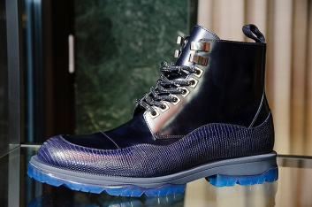 Fotoservizio/FW 2018-2019/MEN/JIMMY CHOO/DP2/4