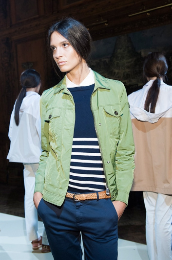 Fotoservizio/SS 2016/WOMEN/PEUTEREY/DP2/28