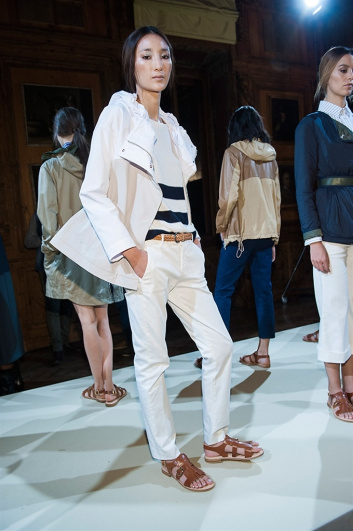Fotoservizio/SS 2016/WOMEN/PEUTEREY/DP2/31