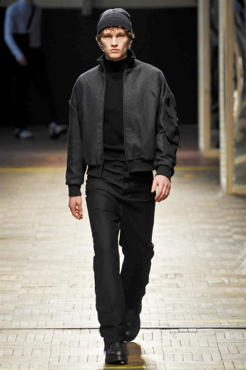 Fotoservizio/FW 2018-2019/MEN/DIRK BIKKEMBERGS/DP2/1