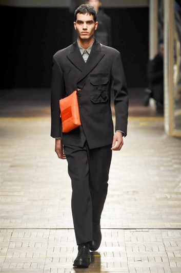 Fotoservizio/FW 2018-2019/MEN/DIRK BIKKEMBERGS/DP2/0