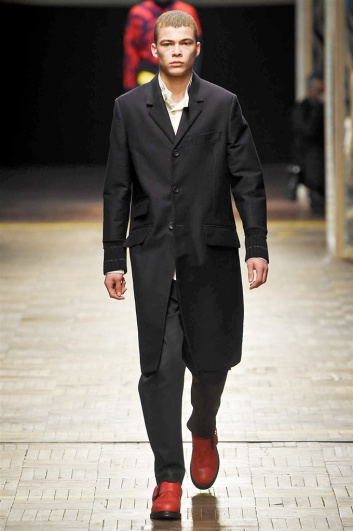 Fotoservizio/FW 2018-2019/MEN/DIRK BIKKEMBERGS/DP2/3