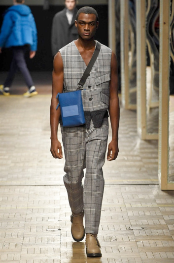 Fotoservizio/FW 2018-2019/MEN/DIRK BIKKEMBERGS/DP2/5