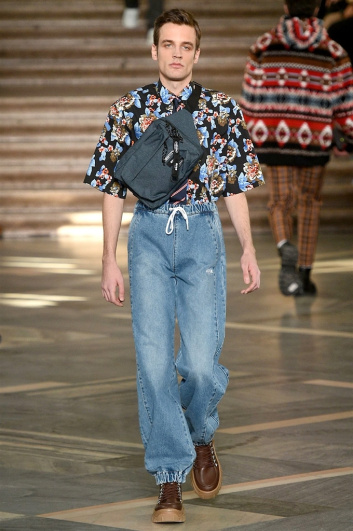 Fotoservizio/FW 2018-2019/MEN/MSGM/DP2/2