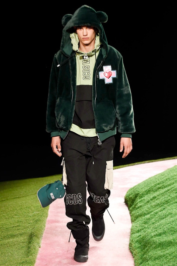 Fotoservizio/FW 2018-2019/MEN/GCDS/DP2/0