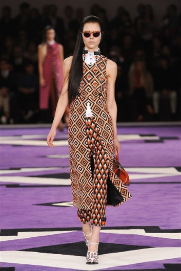 Fotoservizio/FW 2012-2013/WOMEN/PRADA/19