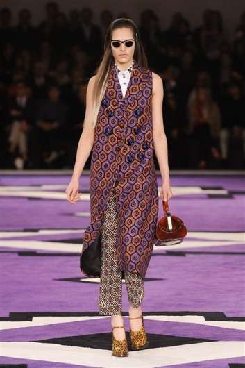 Fotoservizio/FW 2012-2013/WOMEN/PRADA/21