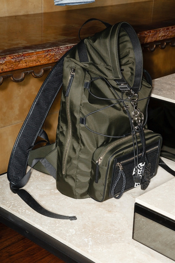 Fotoservizio/FW 2018-2019/MEN/TOD'S/DP2/24