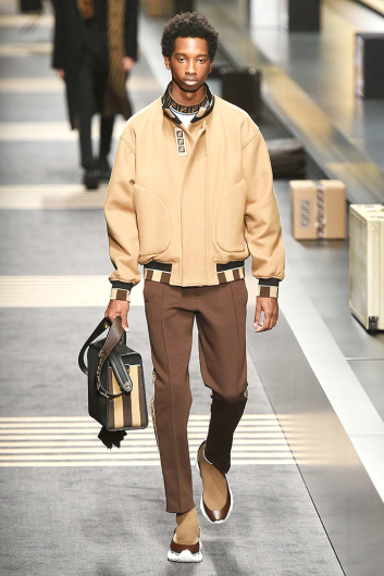 Fotoservizio/FW 2018-2019/MEN/FENDI/DP2/ 8