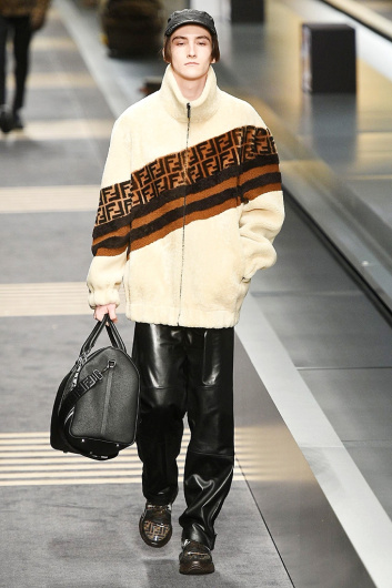 Fotoservizio/FW 2018-2019/MEN/FENDI/DP2/ 1