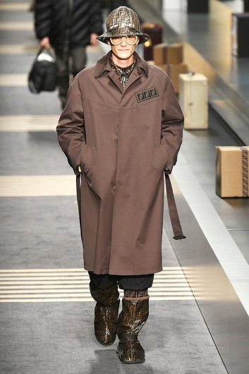 Fotoservizio/FW 2018-2019/MEN/FENDI/DP2/ 22