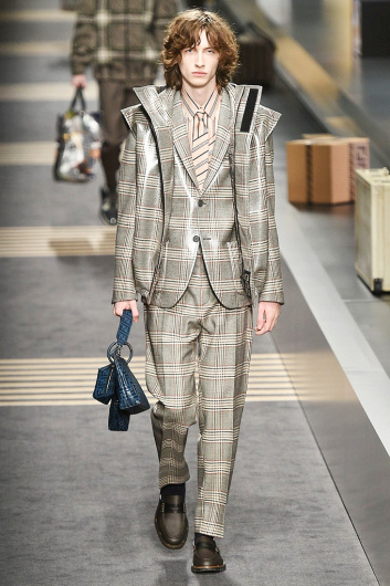 Fotoservizio/FW 2018-2019/MEN/FENDI/DP2/ 39