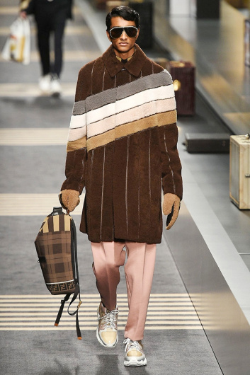 Fotoservizio/FW 2018-2019/MEN/FENDI/DP2/ 49