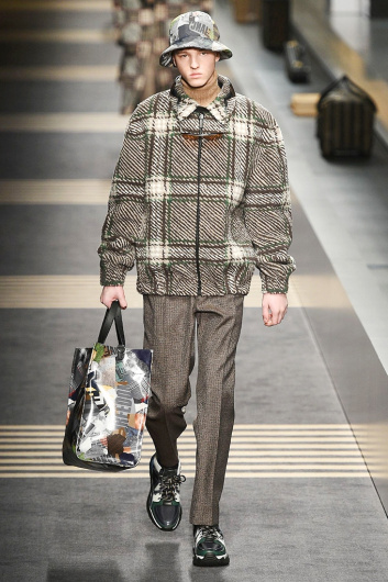 Fotoservizio/FW 2018-2019/MEN/FENDI/DP2/ 40