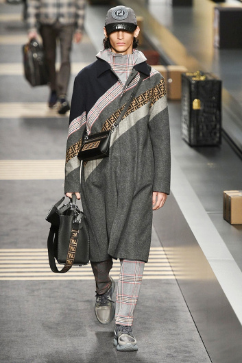 Fotoservizio/FW 2018-2019/MEN/FENDI/DP2/ 52