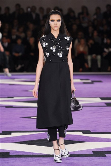 Fotoservizio/FW 2012-2013/WOMEN/PRADA/28