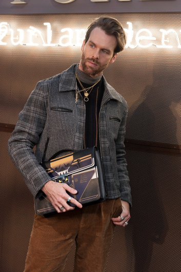 Fotoservizio/FW 2018-2019/MEN/FURLA/DP2/ 4