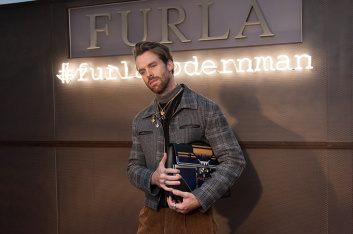 Fotoservizio/FW 2018-2019/MEN/FURLA/DP2/ 38