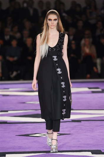 Fotoservizio/FW 2012-2013/WOMEN/PRADA/29