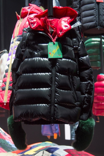 Fotoservizio/FW 18-19/WOMEN/MONCLER/DP2/12