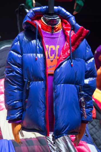 Fotoservizio/FW 18-19/WOMEN/MONCLER/DP2/24