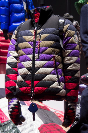 Fotoservizio/FW 18-19/WOMEN/MONCLER/DP2/35