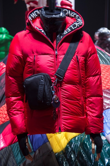 Fotoservizio/FW 18-19/WOMEN/MONCLER/DP2/30