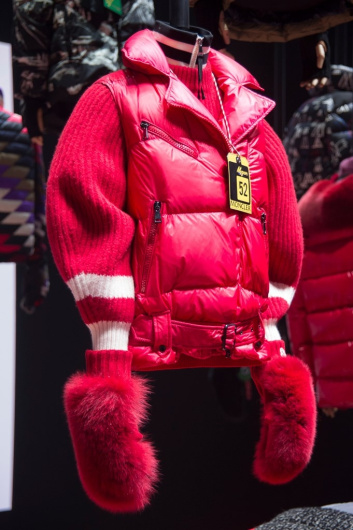Fotoservizio/FW 18-19/WOMEN/MONCLER/DP2/43