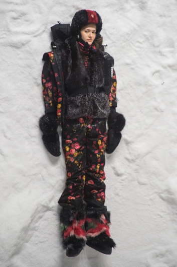 Fotoservizio/FW 18-19/WOMEN/MONCLER/DP2/50