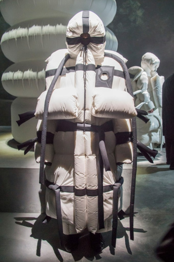 Fotoservizio/FW 18-19/WOMEN/MONCLER/DP2/8