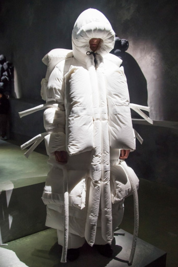 Fotoservizio/FW 18-19/WOMEN/MONCLER/DP2/10