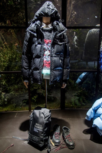 Fotoservizio/FW 18-19/WOMEN/MONCLER/DP2/51