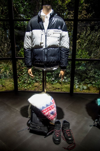 Fotoservizio/FW 18-19/WOMEN/MONCLER/DP2/53