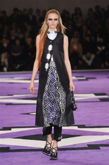 Fotoservizio/FW 2012-2013/WOMEN/PRADA/36