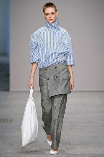Fotoservizio/FW 18-19/WOMEN/LUCIO VANOTTI/DP2/0
