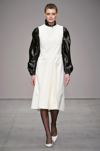 Fotoservizio/FW 18-19/WOMEN/LUCIO VANOTTI/DP2/11