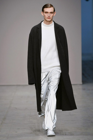 Fotoservizio/FW 18-19/WOMEN/LUCIO VANOTTI/DP2/14