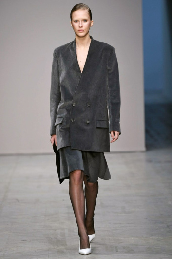 Fotoservizio/FW 18-19/WOMEN/LUCIO VANOTTI/DP2/8
