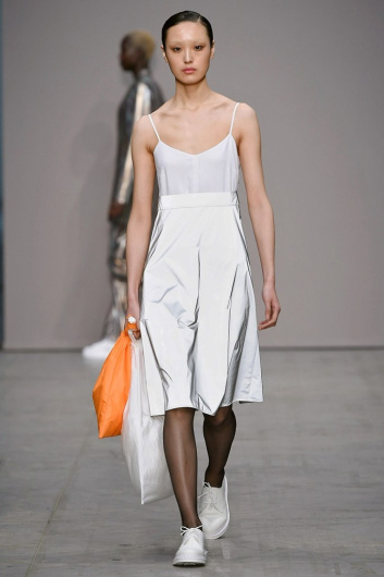 Fotoservizio/FW 18-19/WOMEN/LUCIO VANOTTI/DP2/15