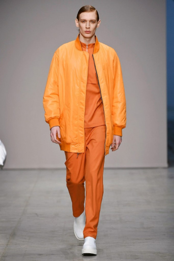 Fotoservizio/FW 18-19/WOMEN/LUCIO VANOTTI/DP2/30